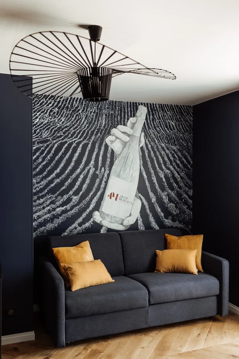 Détail du salon de la chambre Les Bussets